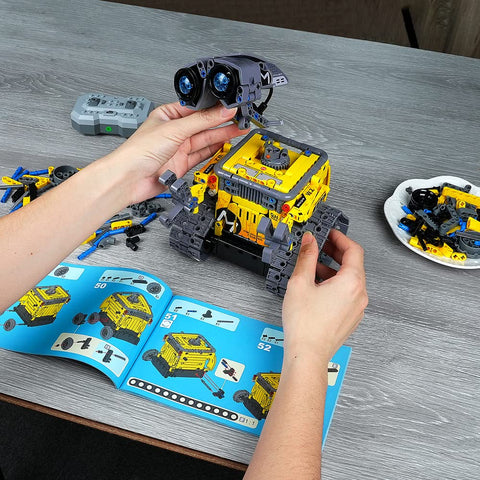 HOGOKIDS Robot Building Toys for Kids - 5 in 1 Remote & APP Controlled Building Set | RC Wall/Engineer Robot/Mech Dinosaur STEM Toys for Boys Girls Age 6+ Year Old (520 Pcs)
